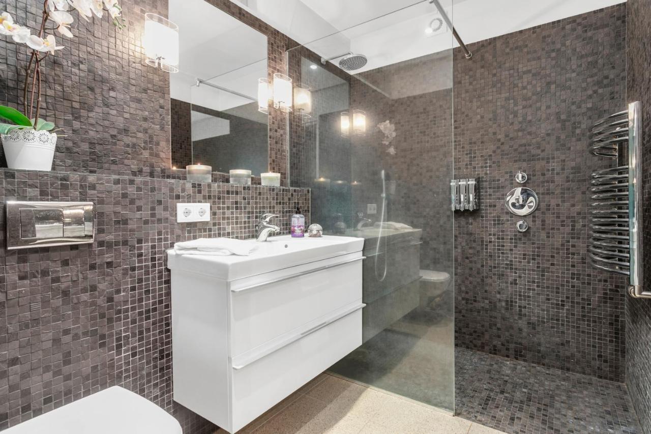 Luxury Apartment