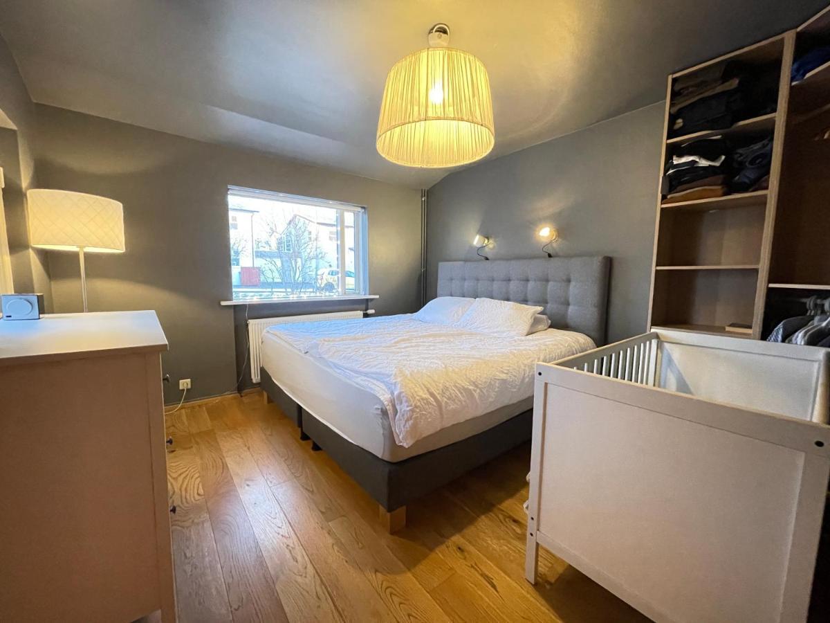 Private 3 Bedroom House In Reykjavik, Cozy And Family Friendly *