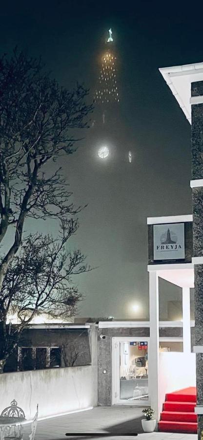 Freyja & 2* Reykjavík