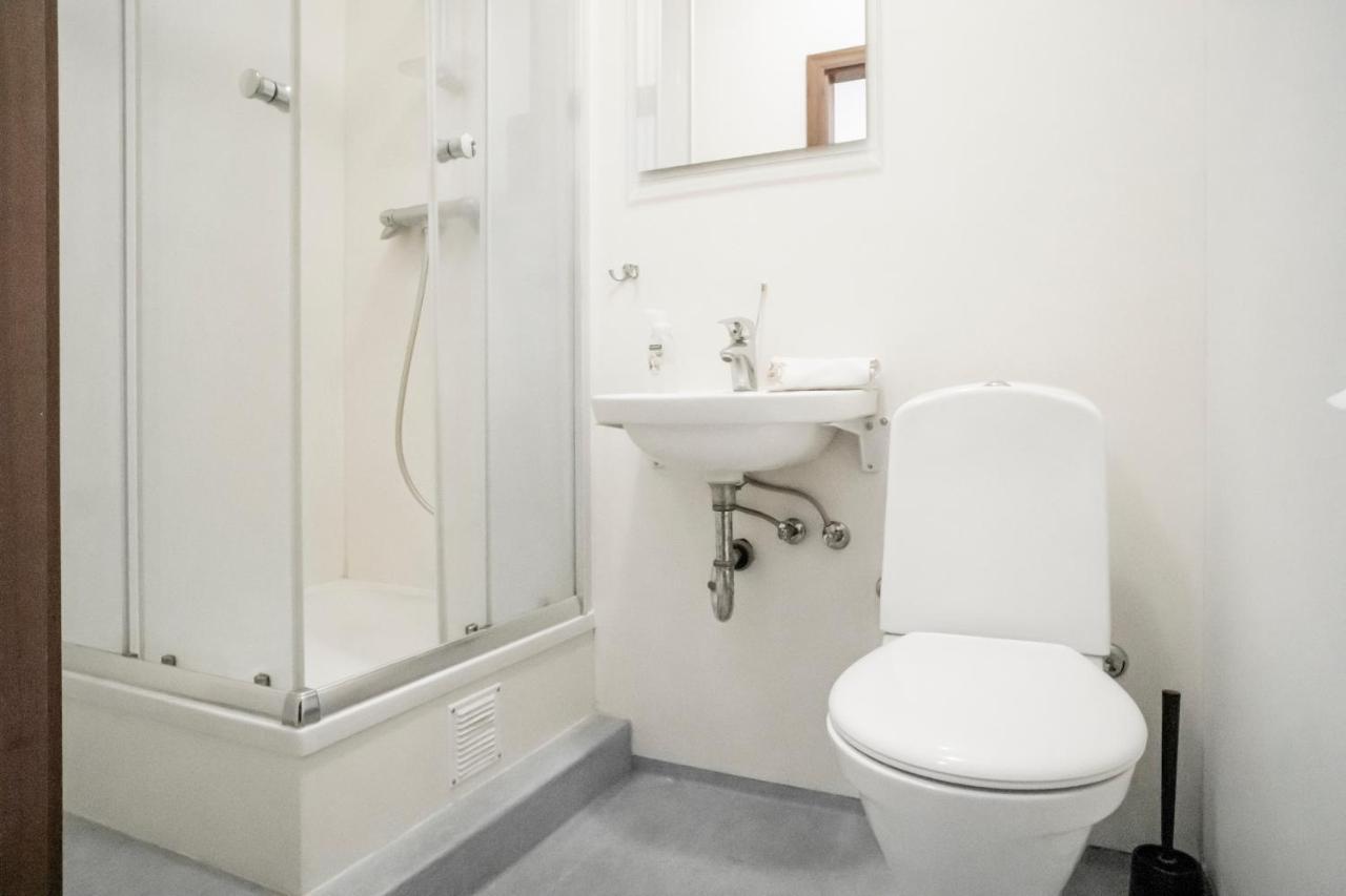 Pavi Guest house *