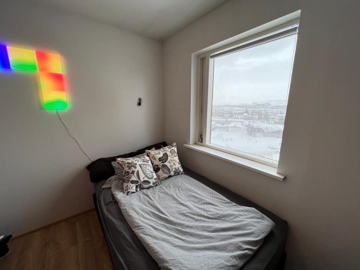 Apartment Jm - A Cozy Two Bedroom Reykjavík