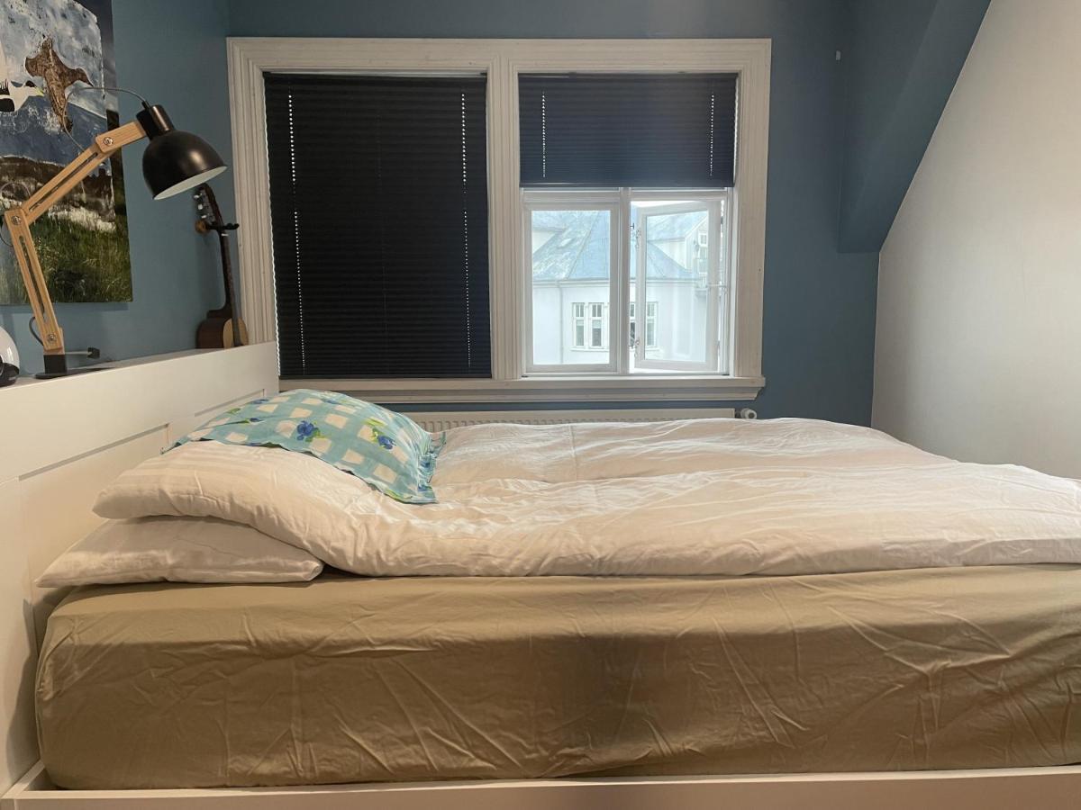 Town House Close To Center Apartment
