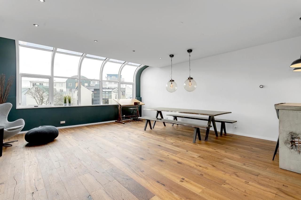G5 - Penthouse Apartment