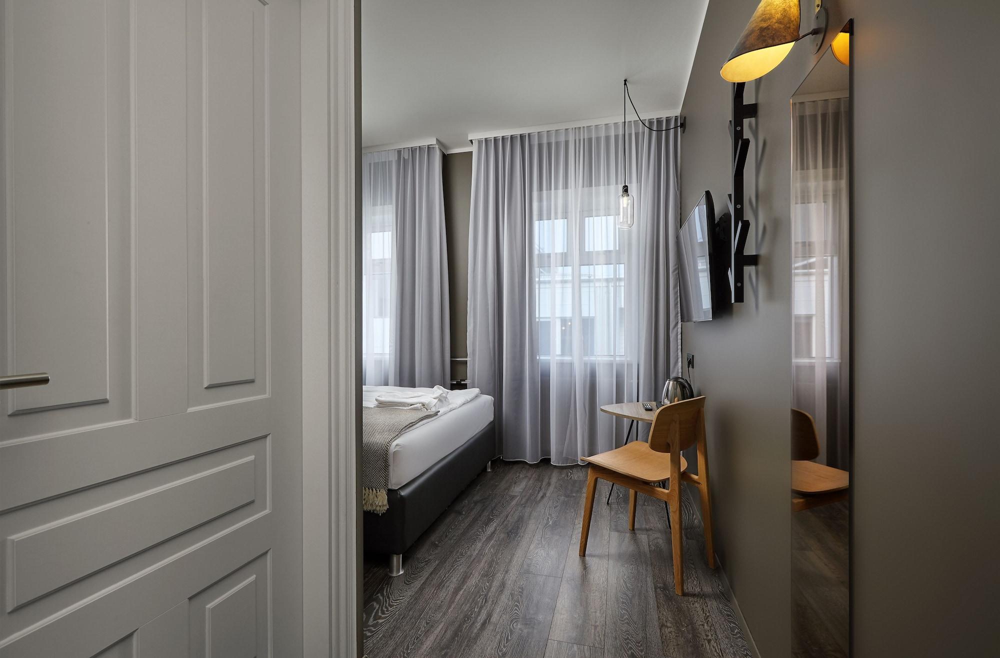 Alda Hotel 4*