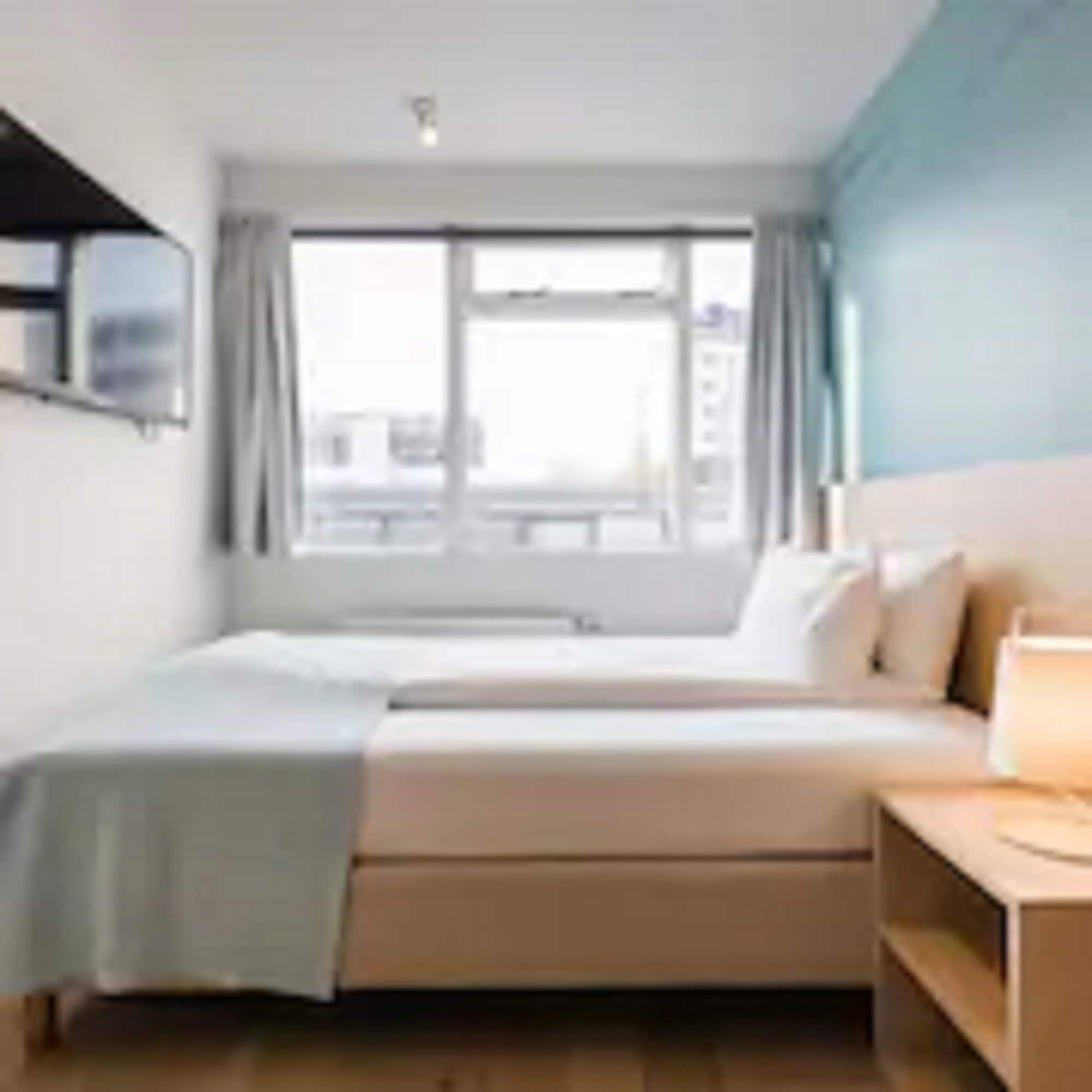 Lights By Keahotels Hotel 3*