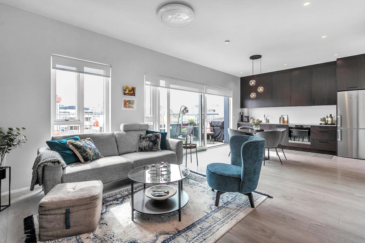 Penthouse In Central - Amazing View Apartment