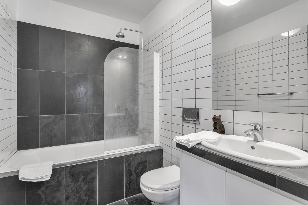 Lovely 1-bedroom Apt. - Ideal Location *