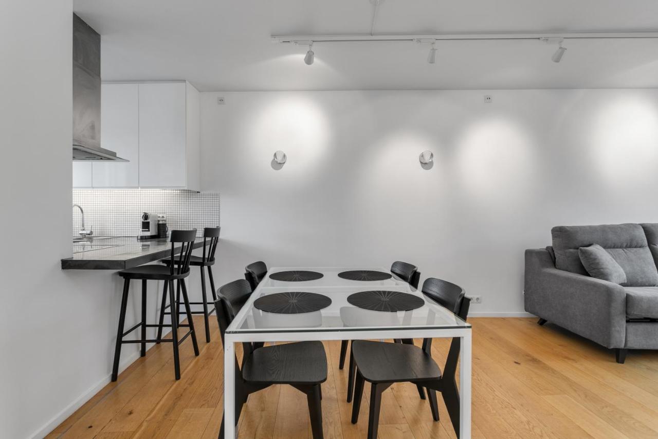 Lovely 1-bedroom Apt. - Ideal Location *
