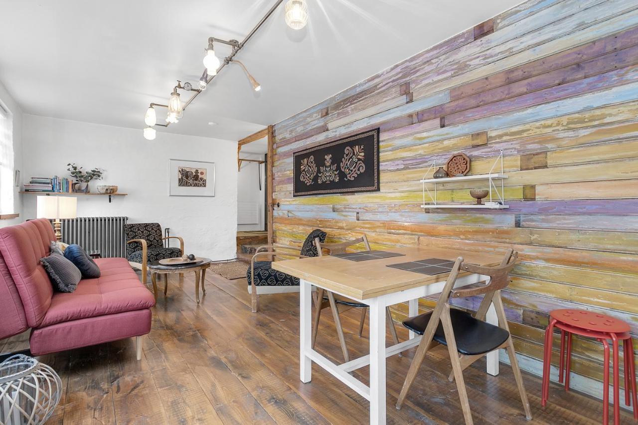 Apartment Rustic Retreat In The Center Of *