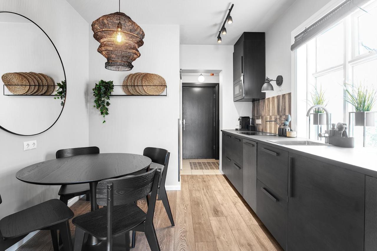 Baldur Apartment