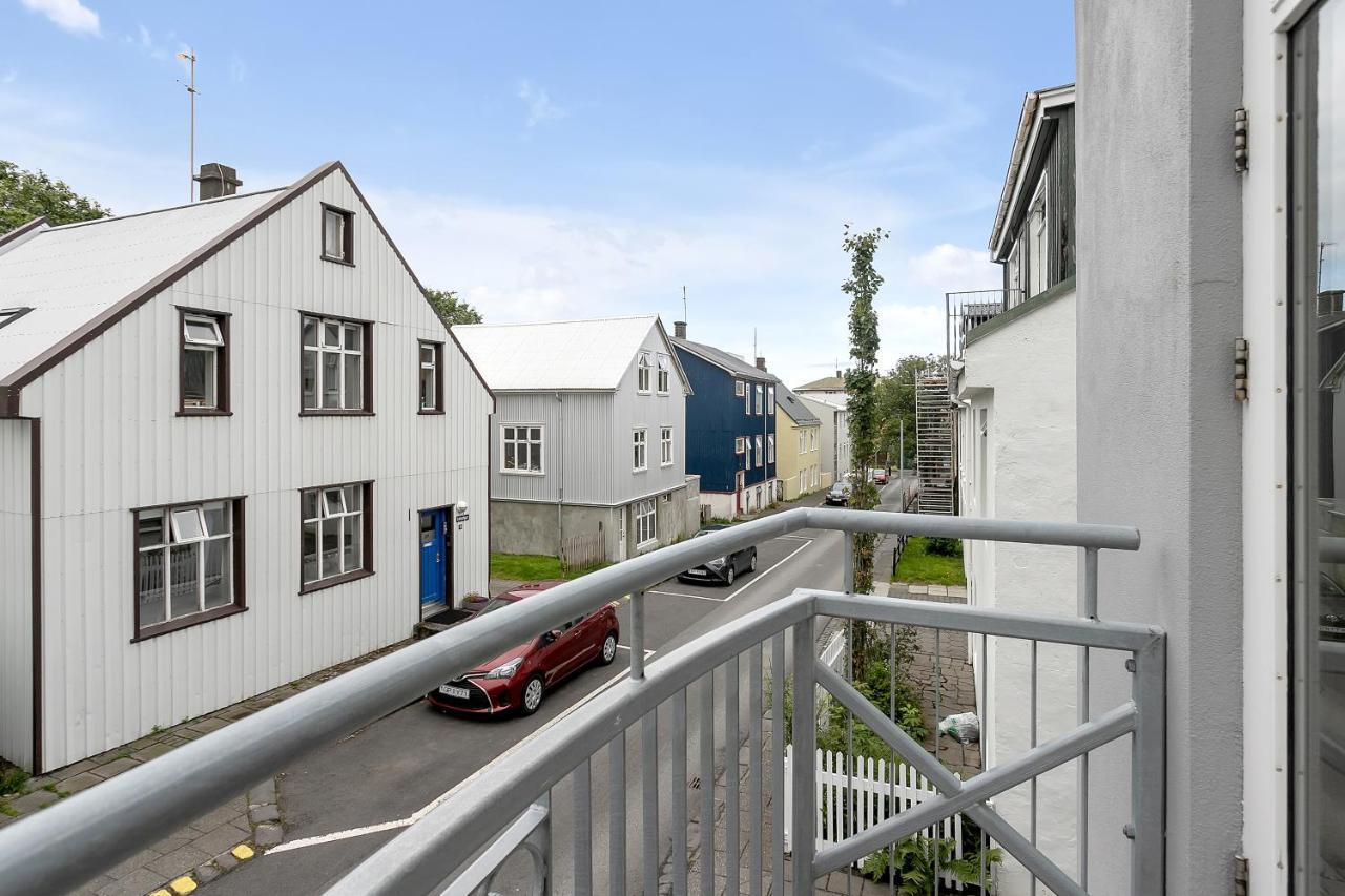 Baldur Apartment