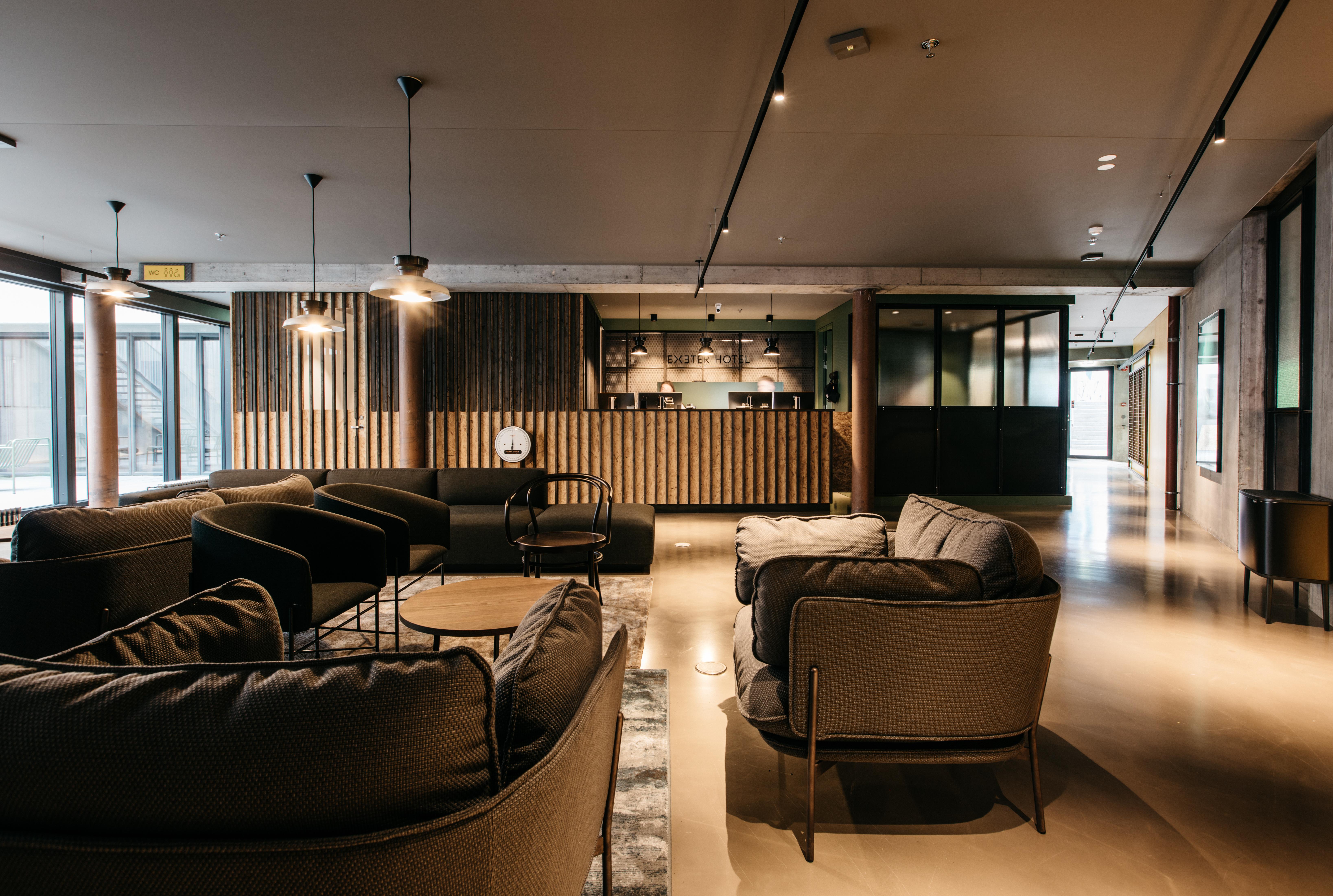 Exeter Hotel