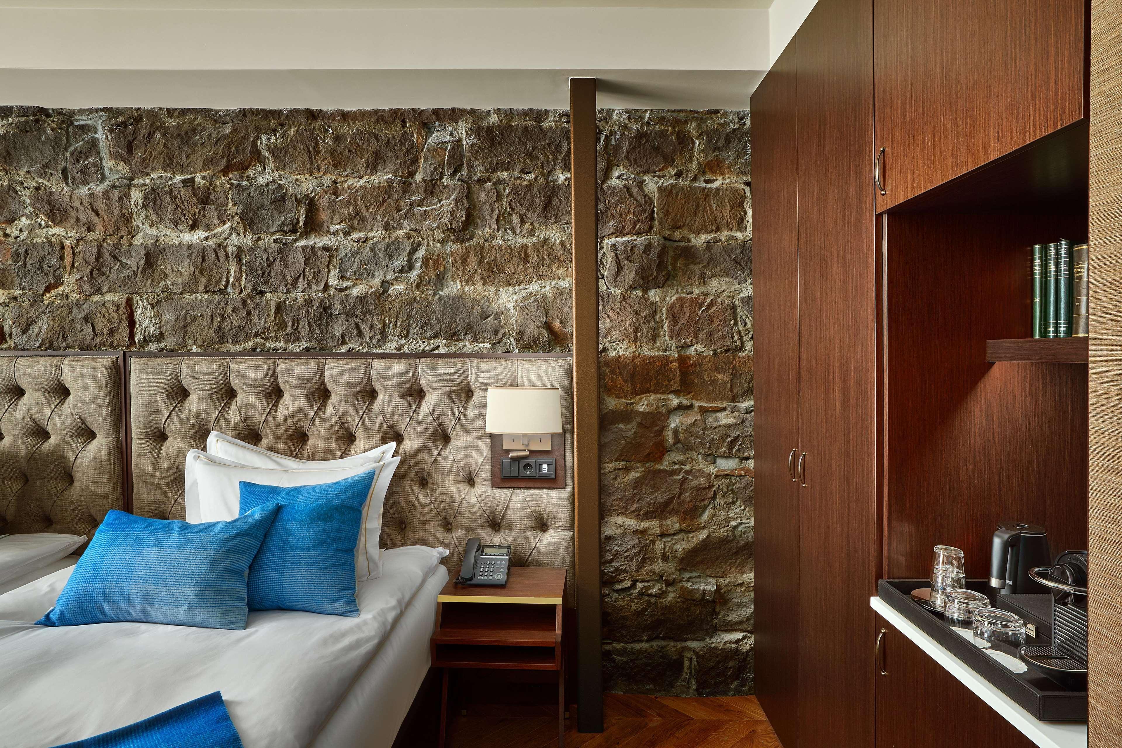 Konsulat Hotel, Curio Collection By Hilton Hotel