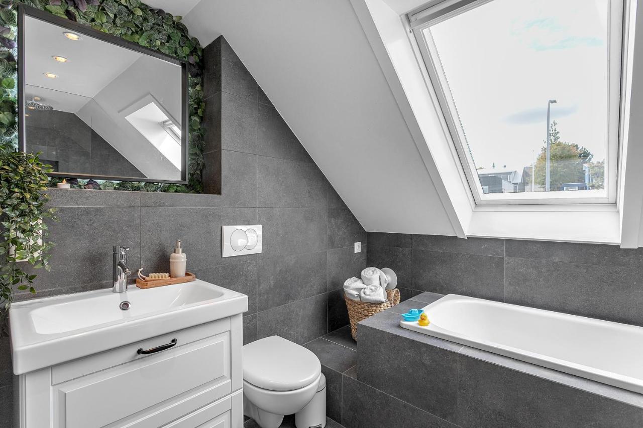 Cosy 3-bedroom Family Friendly * Reykjavík