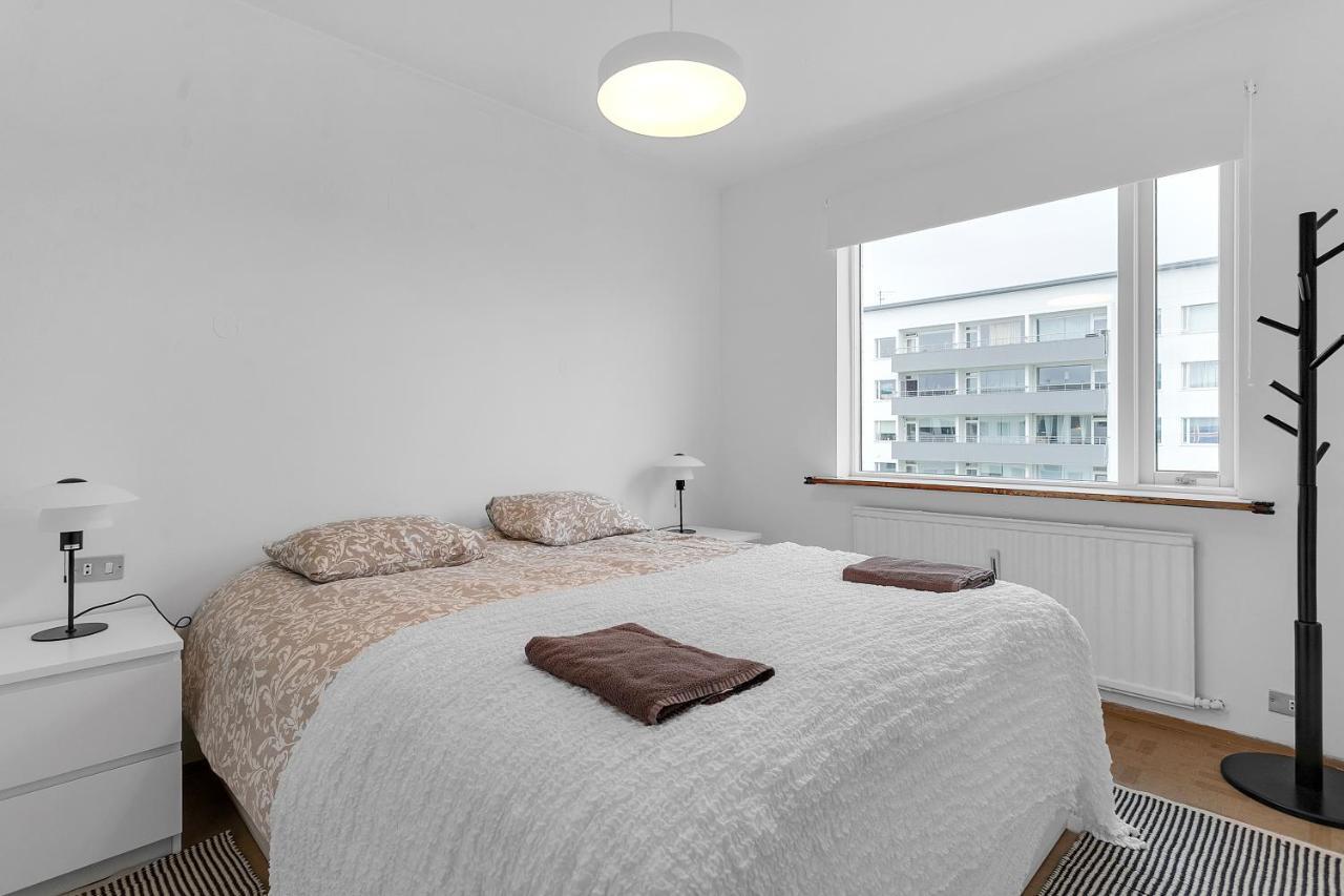 Lovely 3-bedroom - Great Location