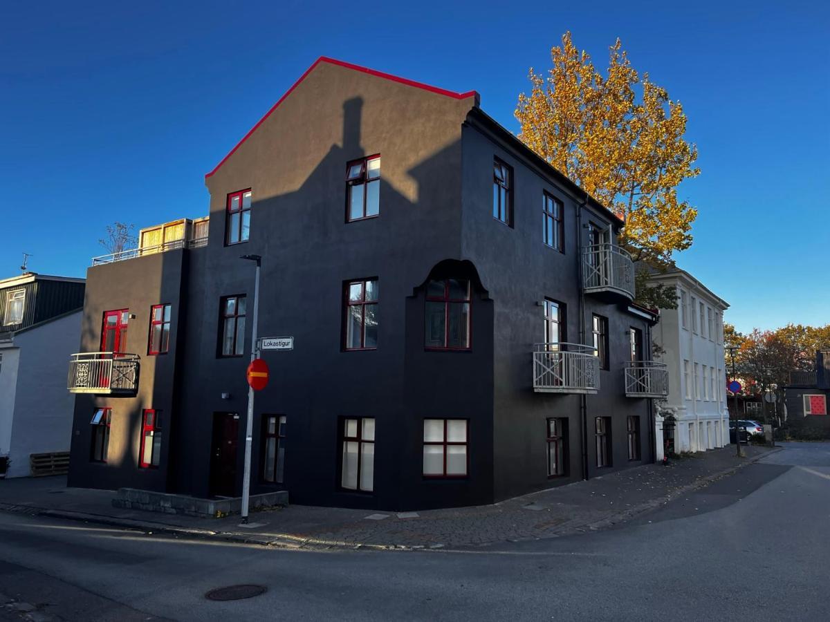 Baldur Apartment