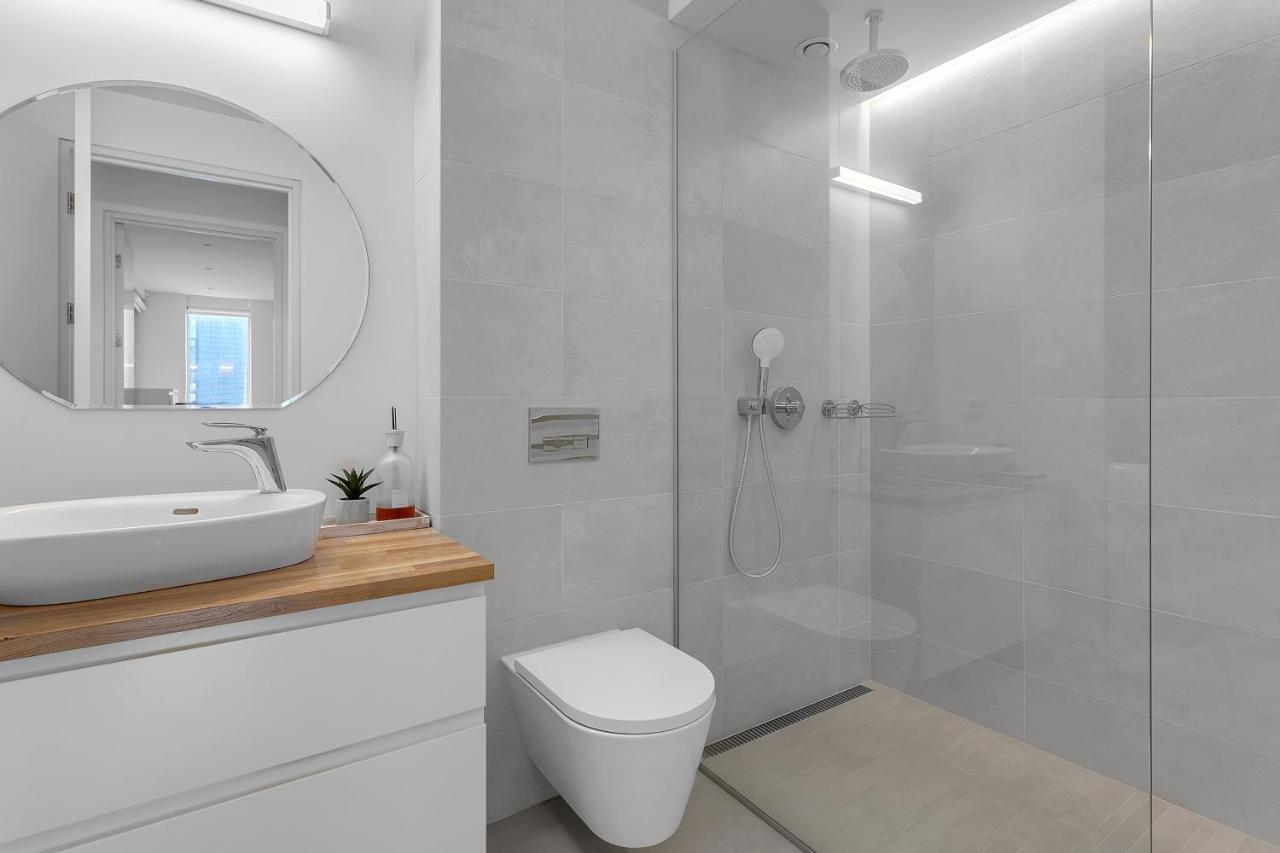 Cozy And Modern - Best Location In