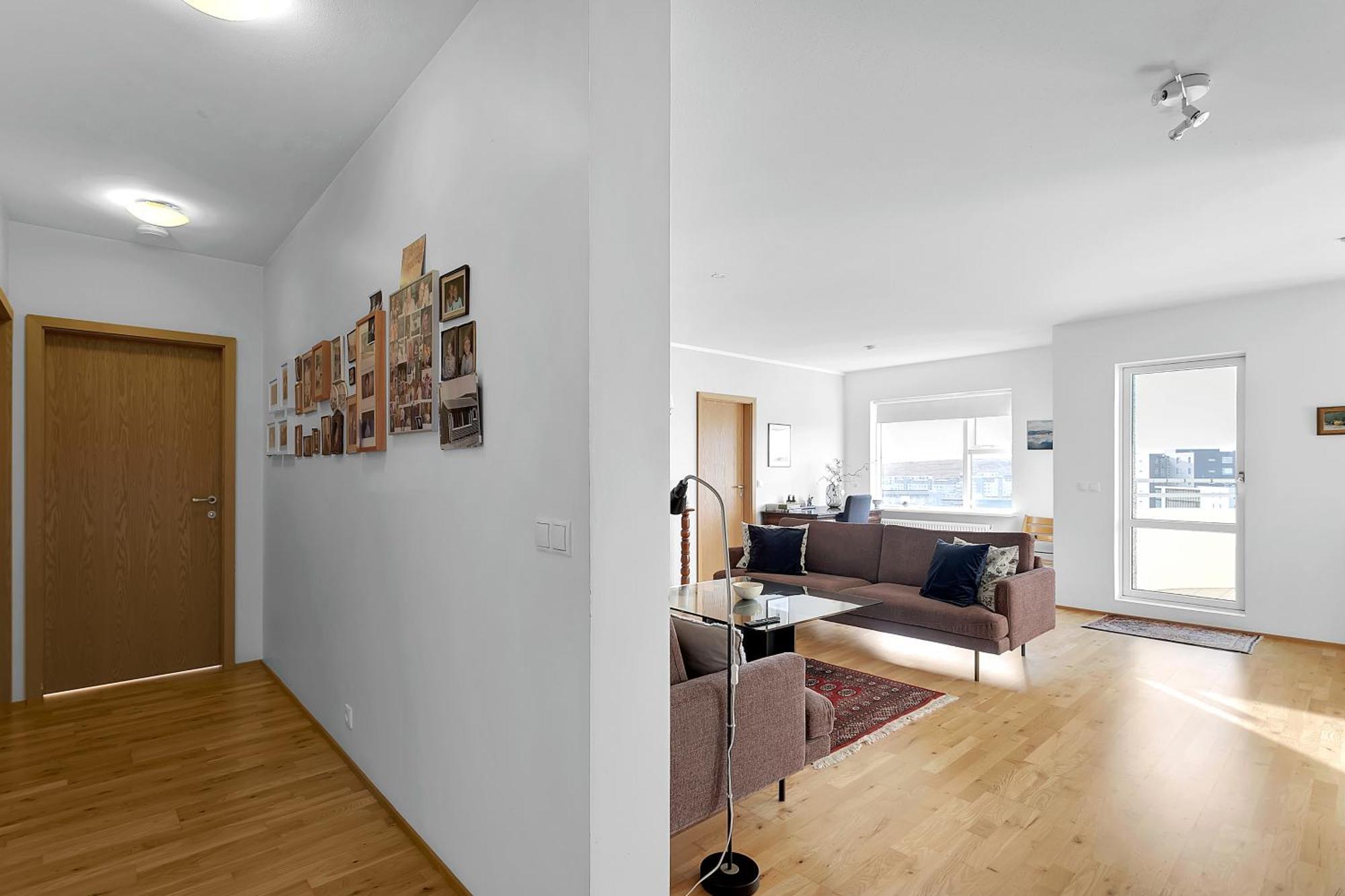 Appartement Lovely 3-bedroom Reykjavík