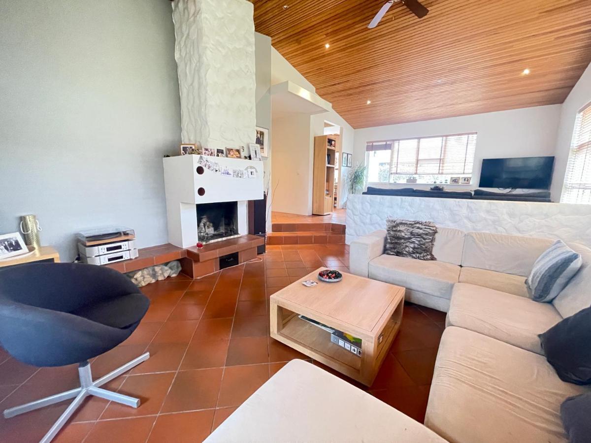 Spacious And Cozy 4 Bedroom House In Holiday home Reykjavik