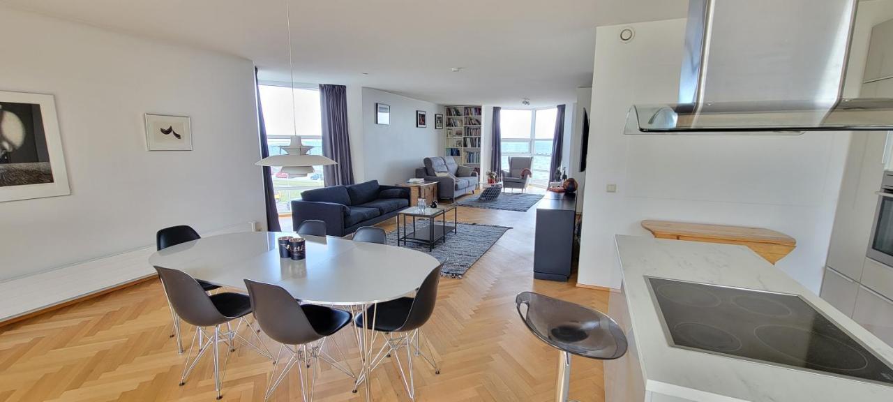 Ocean View In Downtown Apartment