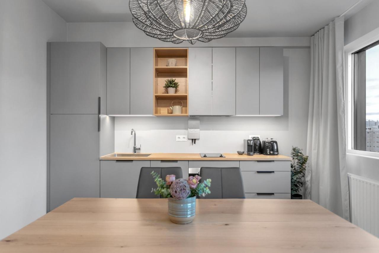 Apartamento B 18-20 *