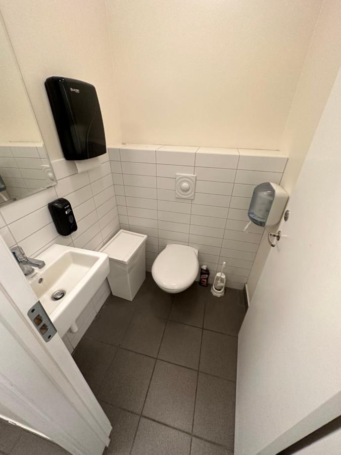 Baron's Hostel *