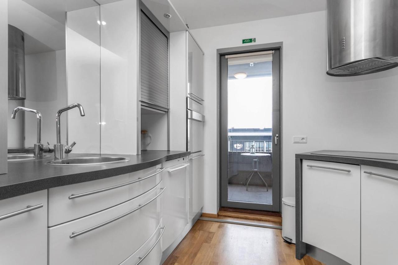 Apartamento Sunny - By The Sea In Center Reiquiavique