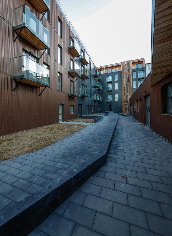 Apartment Center - Esja