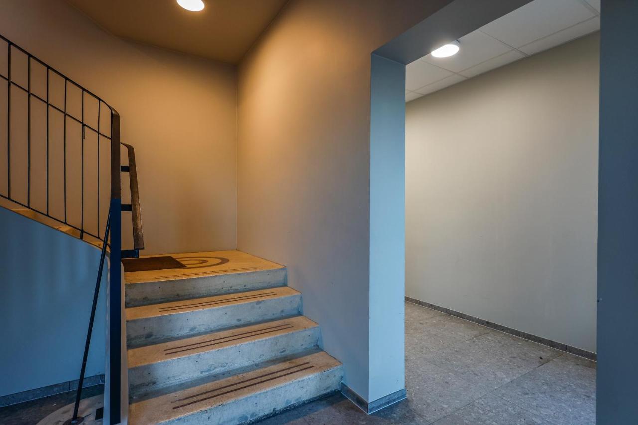 Apartment Center - Esja