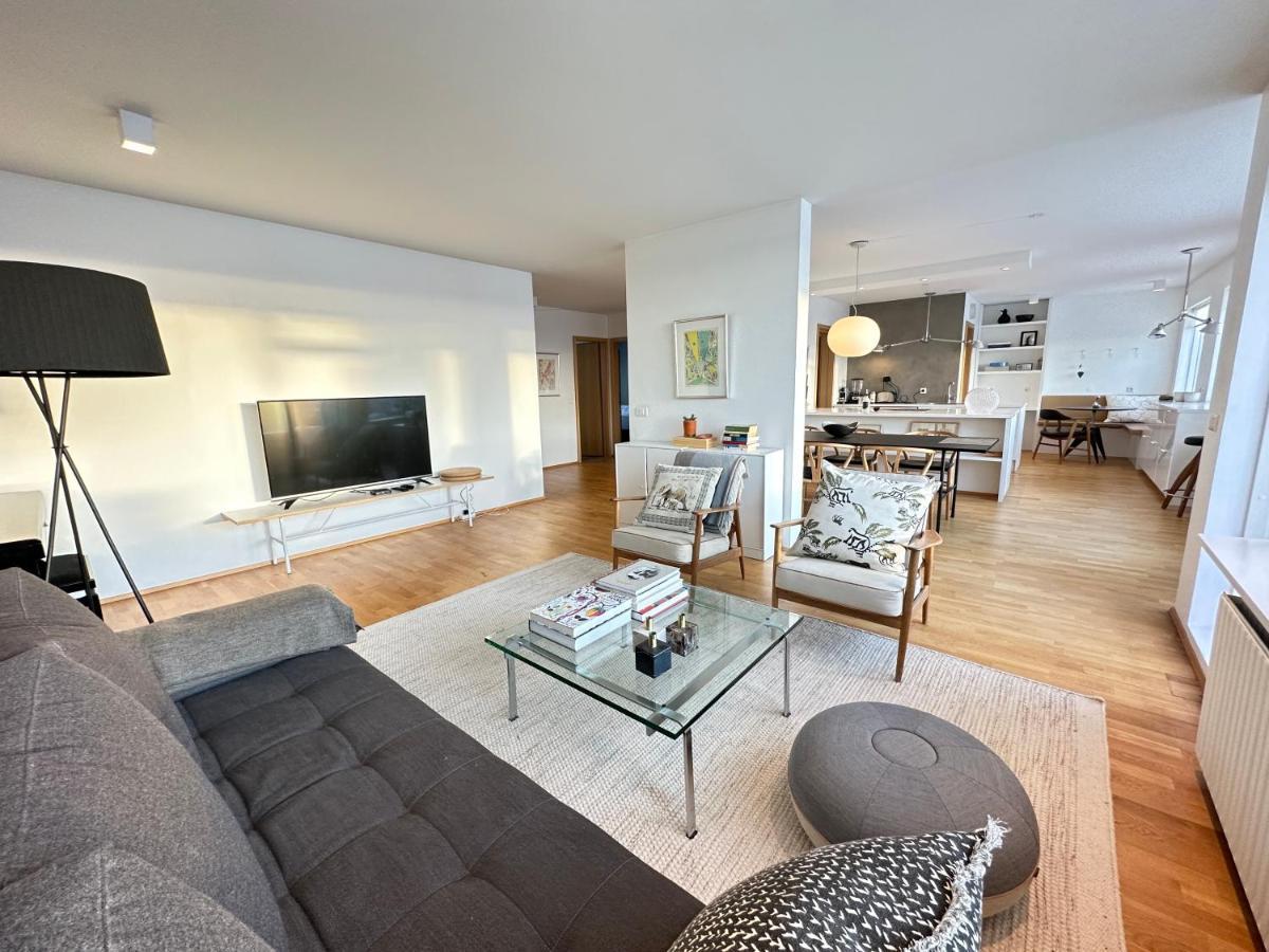 Apartment Modern And Centrally Located 3bedr In *