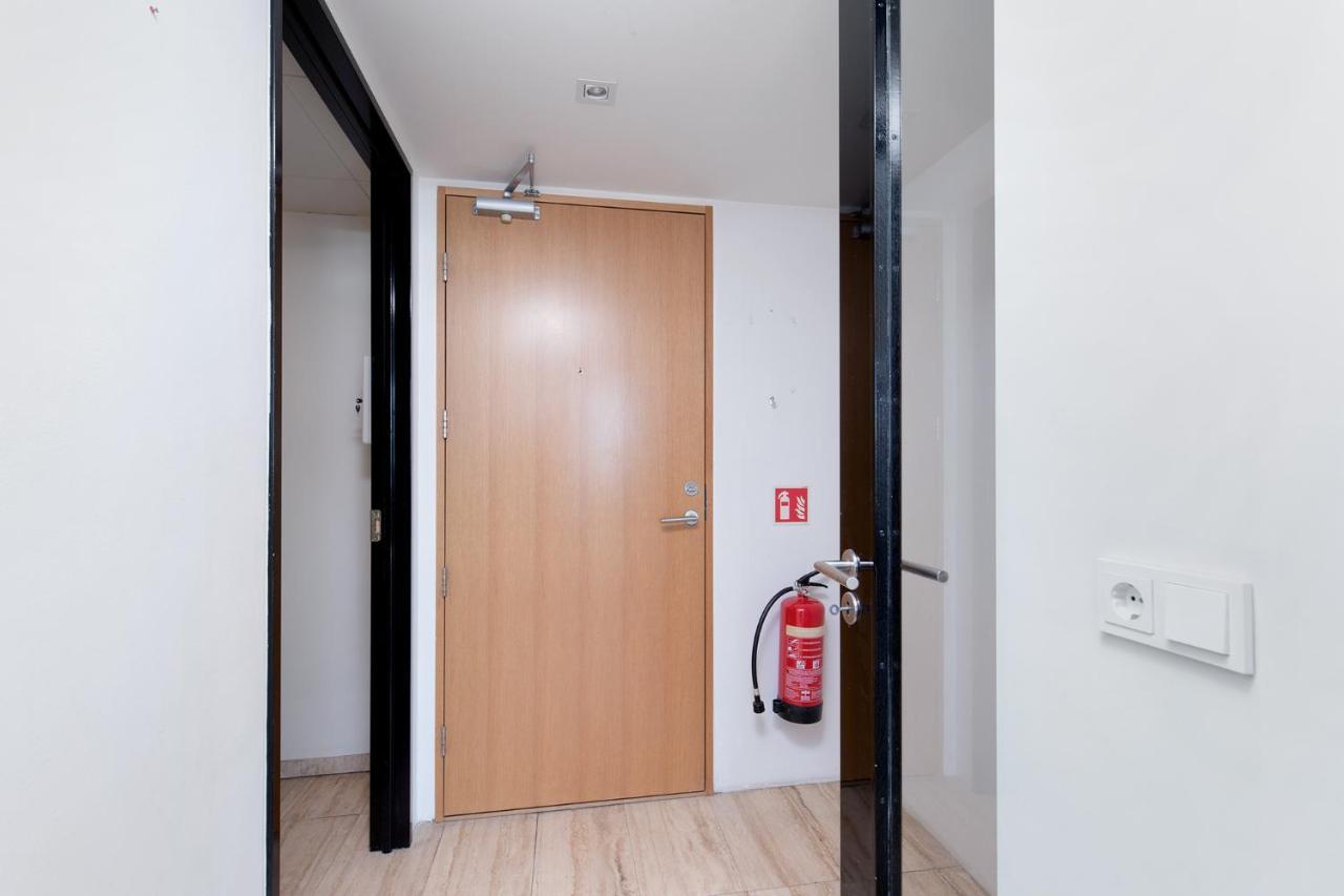 Penthouse On The Main Shopping Street Apartment Reykjavík