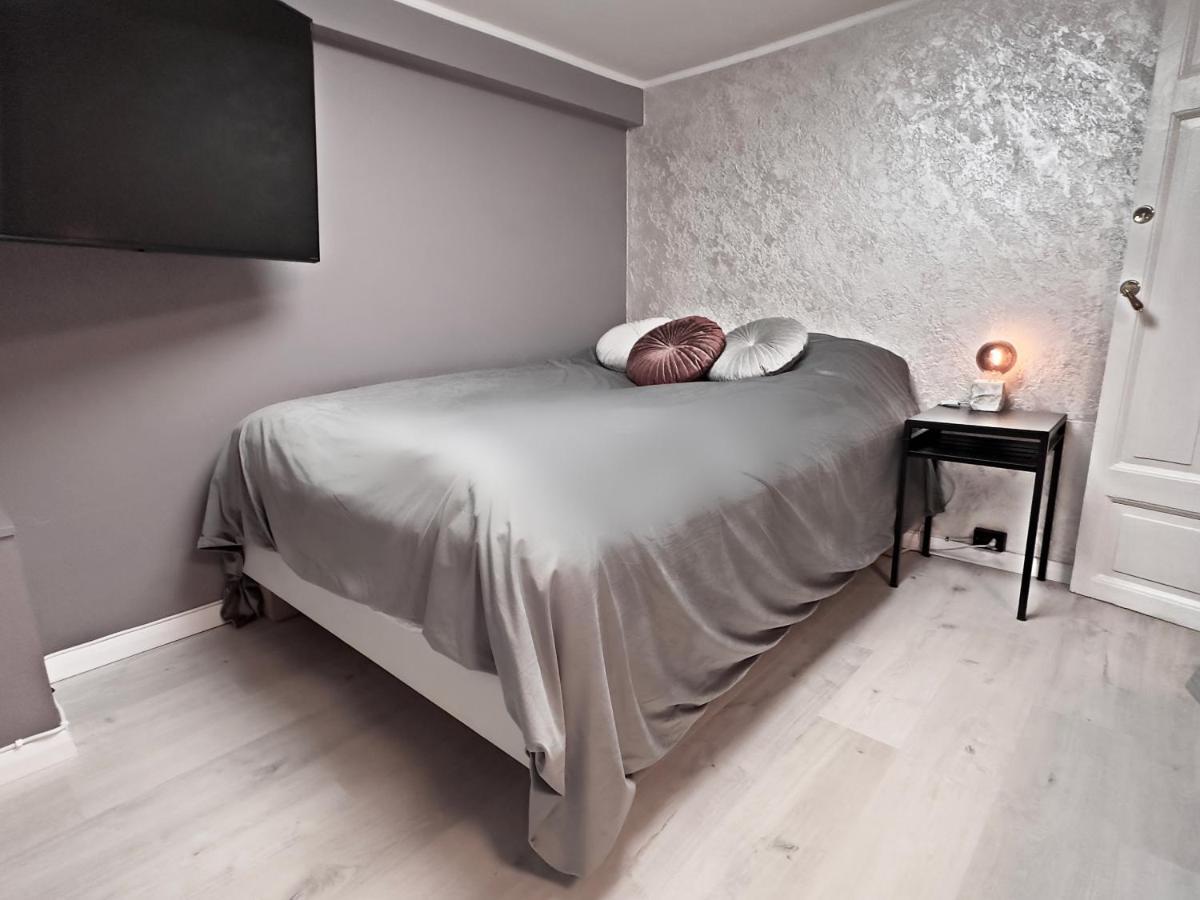 Mos Apartment