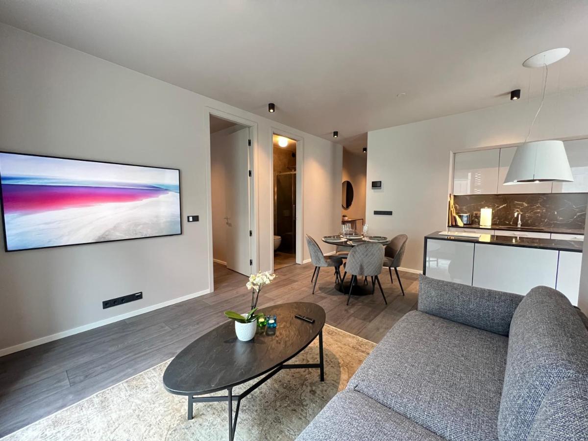 Apartment Modern In *