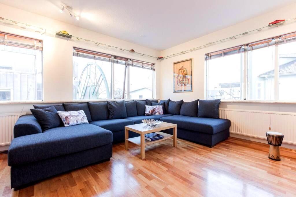 Spacious 7pp In Heart Of Rvk, Quiet Appartement