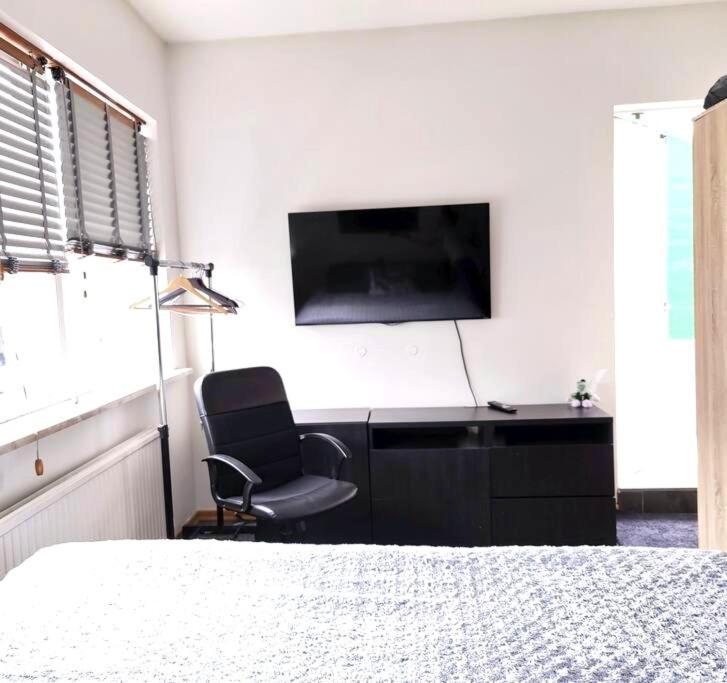 Appartement Spacious 7pp In Heart Of Rvk, Quiet