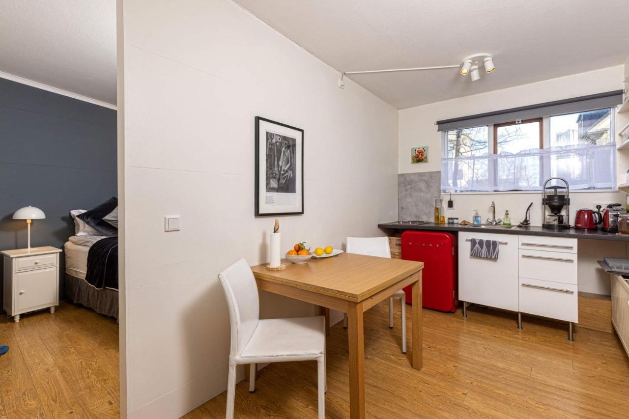 Downtown Sanctuary With Private Entrance * Reykjavik