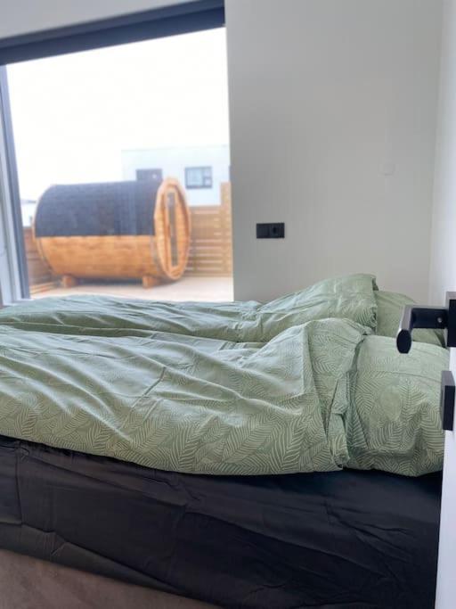 Appartement Lovely 2 Bedroom *