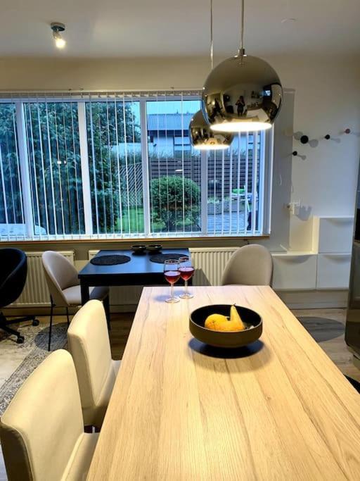 Apartment Cosy One Bedroom In *