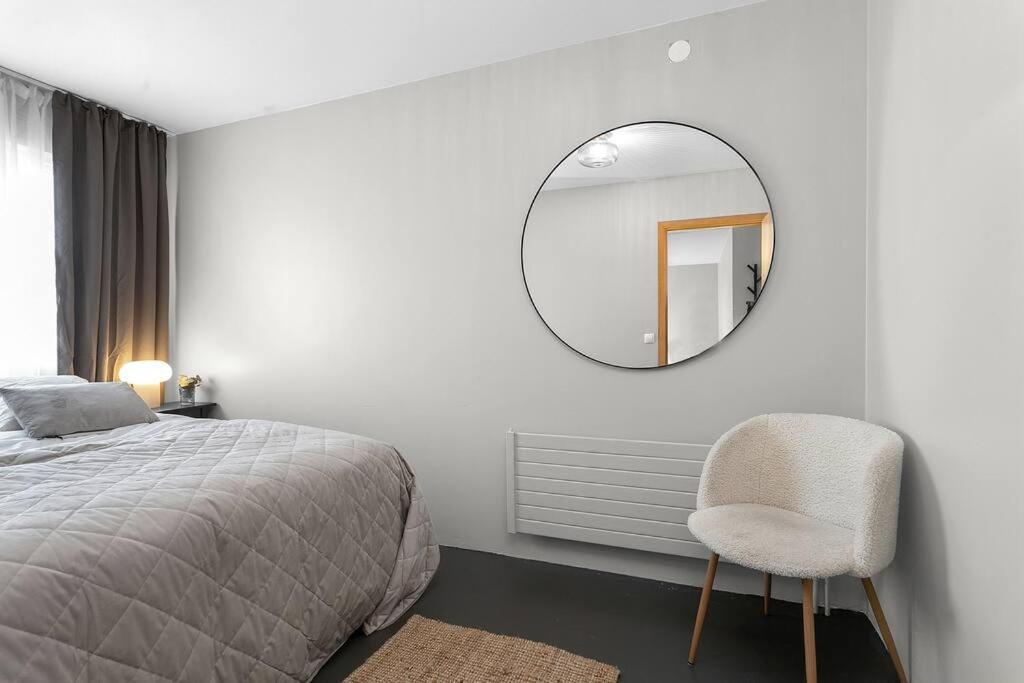 Cheerful 3br Down Town Newly Renovated * Reykjavik