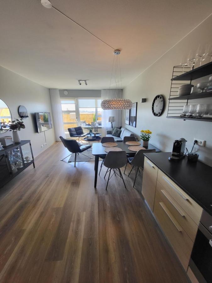 Cozy 2 - Bedroom In Amazing Location. * Reykjavik