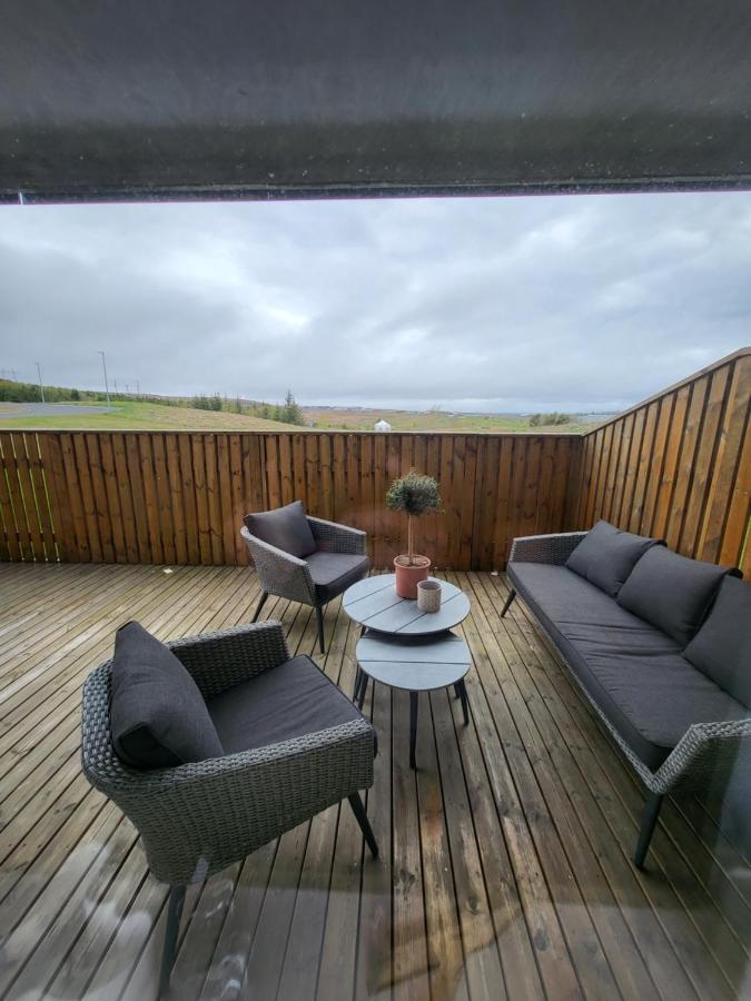Apartment Cozy 2 - Bedroom In Amazing Location. *
