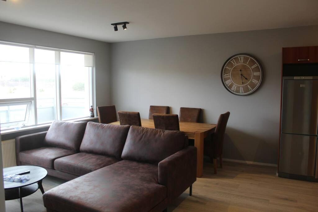 Apartamento Charming 1br Apt Convenient *