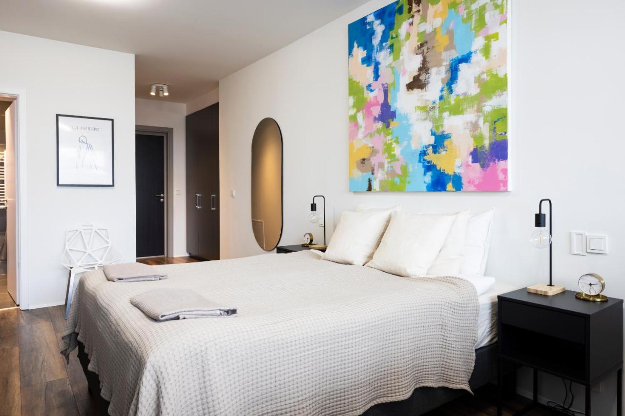 Apartment Loft-style Duplex With Balcony In Downtown