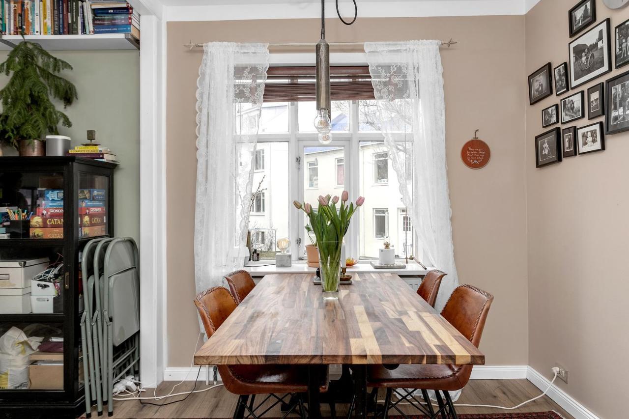 Spacious, Cozy & Family Friendly House Appartement