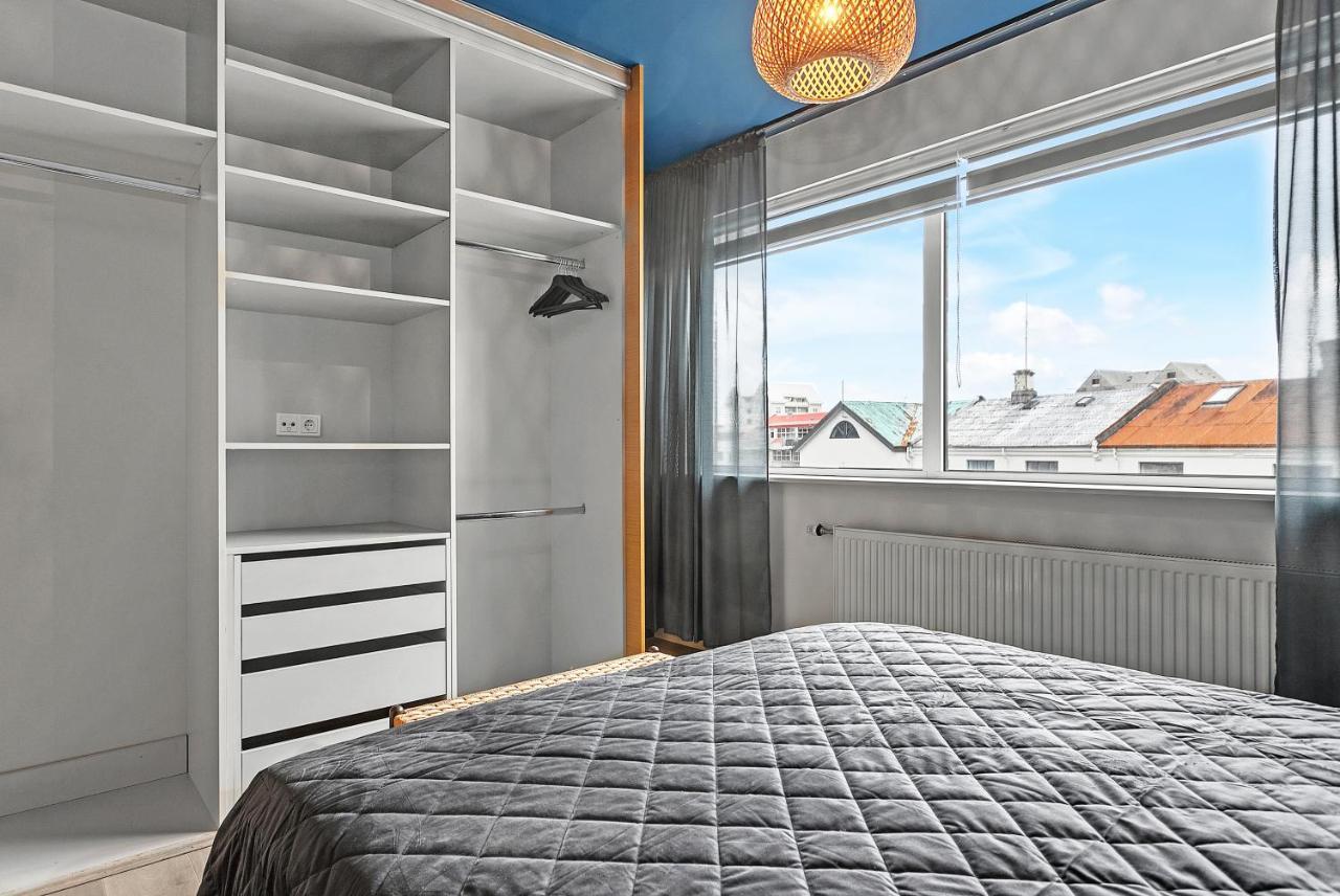 Modern, Stylish & Comfortable Apartment