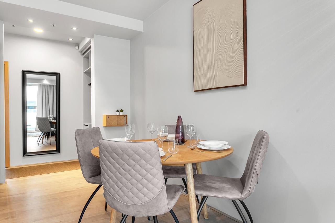 Apartment Modern, Stylish & Comfortable