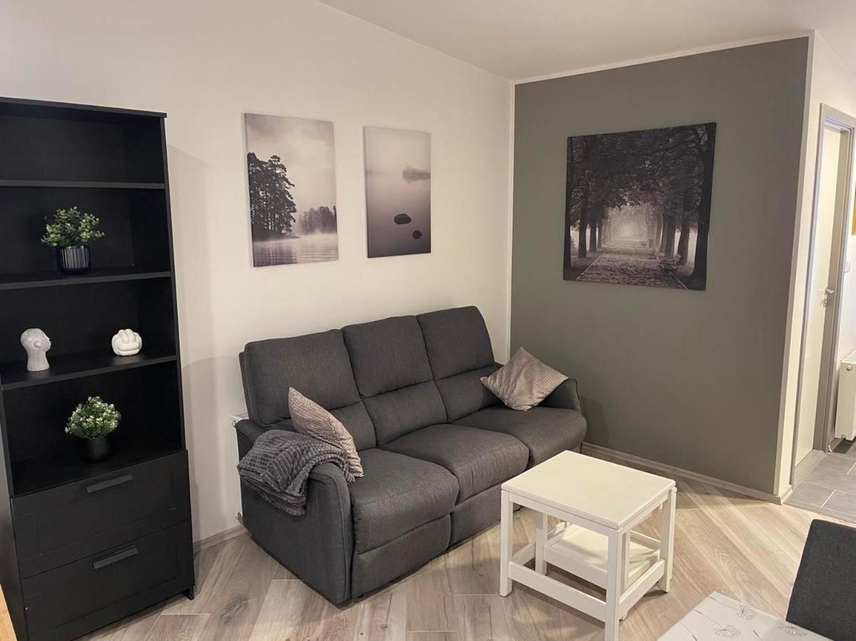Apartment Askur's Crib: 1 Bed *