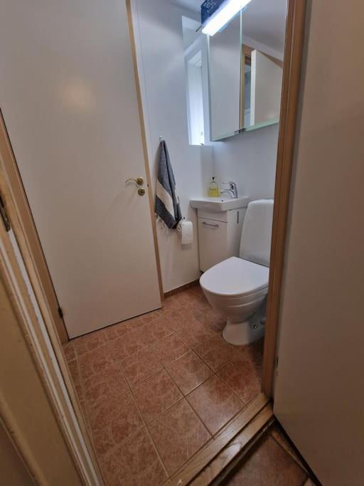 Centrally Located, Cozy W Free Prk. Appartement *