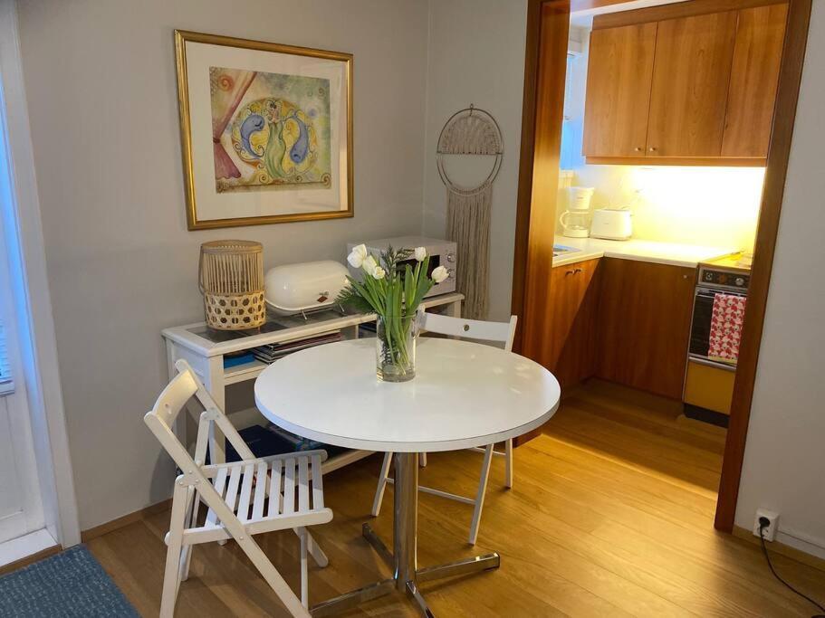 Appartement Centrally Located, Cozy W Free Prk. *