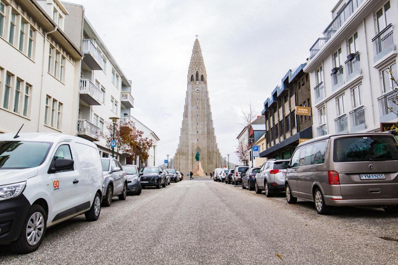 Appartement Lara In Laugardalur Valley, Park And Botanical Garden, Private Entrance, Free Private Parking On Side *